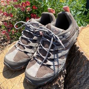 Merrell Women’s Alverstone shoes 9